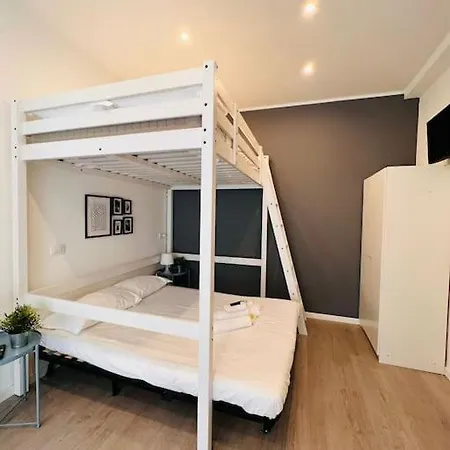 Padova 151 - Emera דירה *